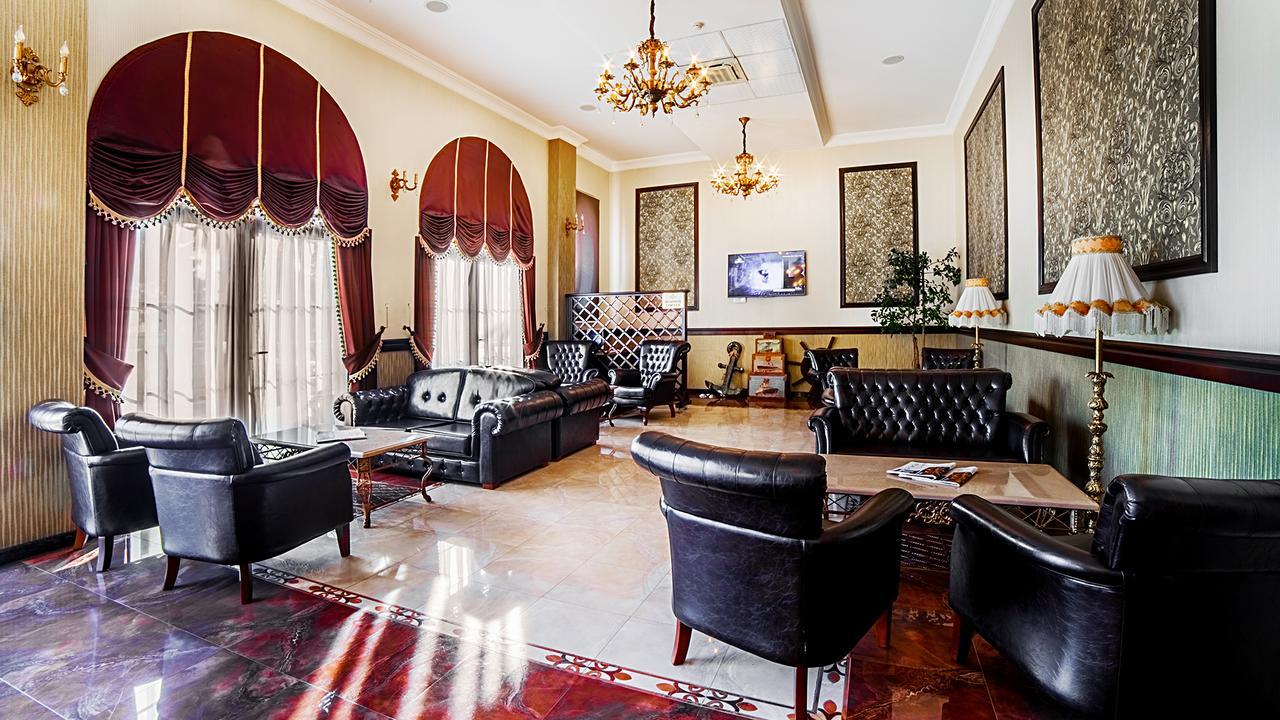The Admiral Hotel Batumi Exterior photo